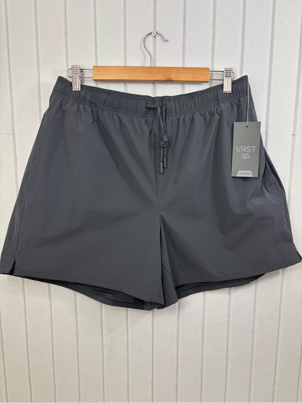 VRST Men’s Dark Gray Athletic Drawstring Shorts 5"inseam Size XXL NEW